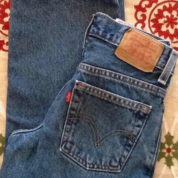 Levi Boys 550 Relaxed Jeans - Picture 1 of 8